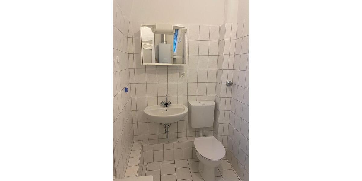 Etagenwohnung Wuppertal Elberfeld - 1 Zimmer, 30 m&sup2;, 360&euro; | Angebot:25807080