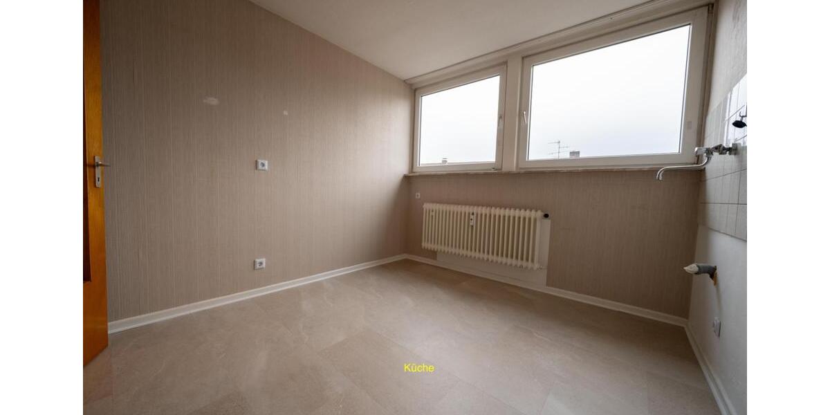 Dachgeschoßwohnung Essen Stadtbezirk IV - 3.5 Zimmer, 63 m&sup2;, 500&euro; | Angebot:25170738