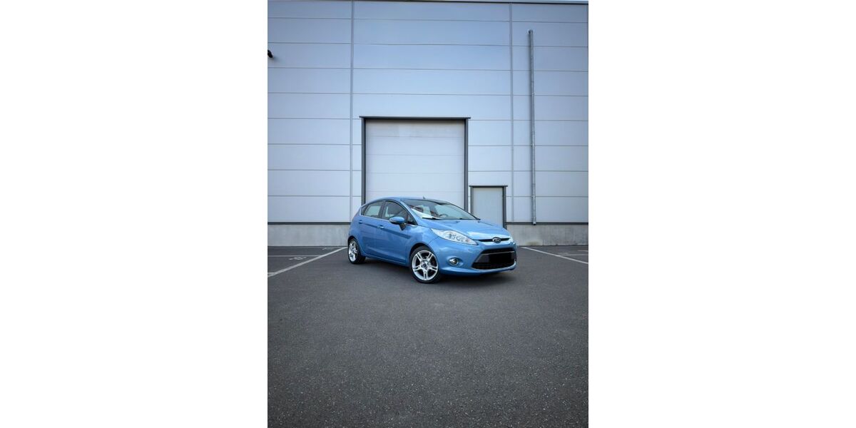 Ford Fiesta 224.000 km 2.850 &euro; Remscheid 42859