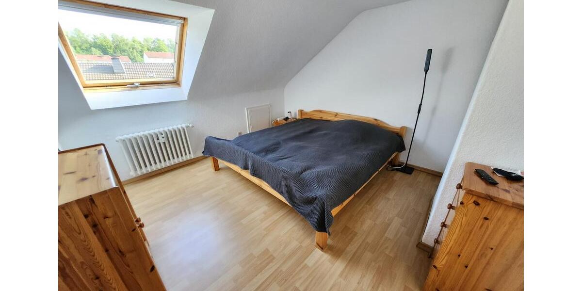 Dachgeschoßwohnung Wuppertal Dornap - 2.5 Zimmer, 57 m&sup2;, 585&euro; | Angebot:26574392