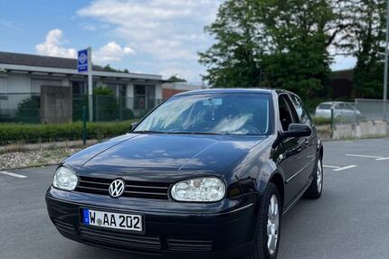 VW Golf 280.000 km 1.000 &euro; Wuppertal 42389