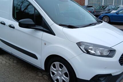 Ford Transit Courier 140.000 km 8.950 &euro; Ratingen 40882