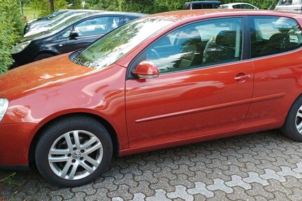 VW Golf 238.500 km 3.000 &euro; Bochum 44801