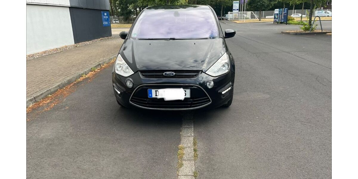 Ford S-Max 209.000 km 3.500 &euro; düsseldorf 40627