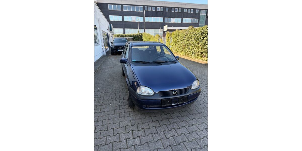 Opel Corsa 156.000 km 2.200 &euro; Essen 45141