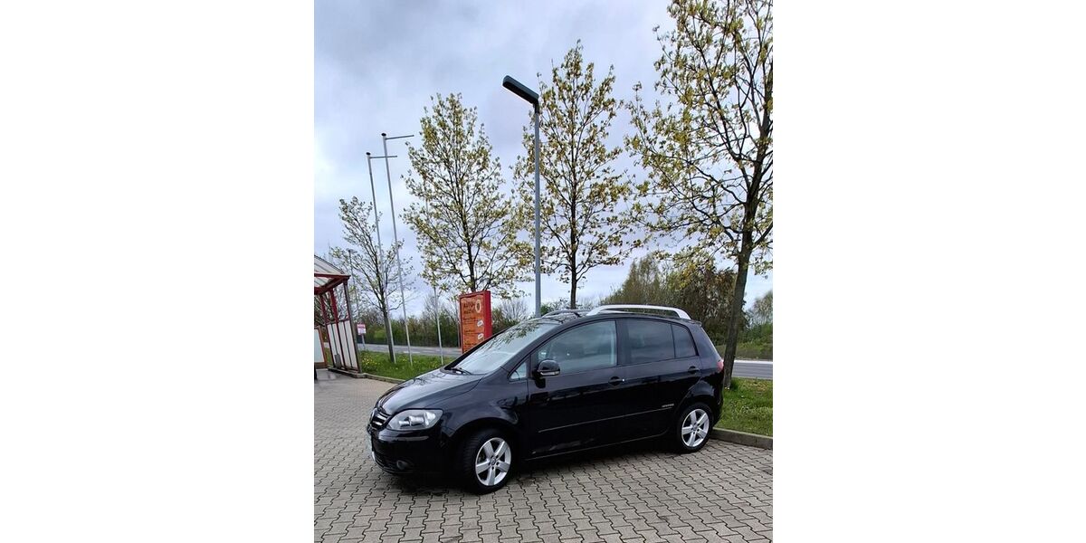 VW Golf Plus 242.000 km 2.800 &euro; Monheim 40789