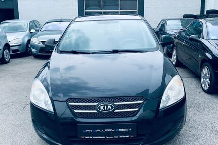 Kia ceed / Ceed 363.000 km 800 &euro; Essen 45127