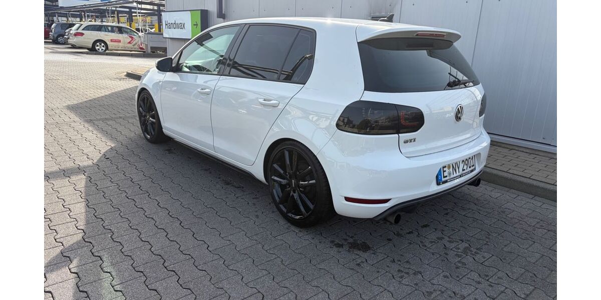 VW Golf 163.400 km 7.700 &euro; Essen 45131