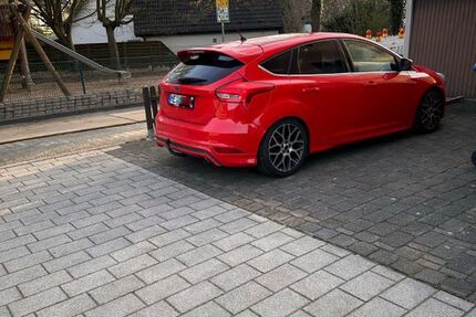 Ford Focus 144.000 km 5.990 &euro; Langenfeld 40764