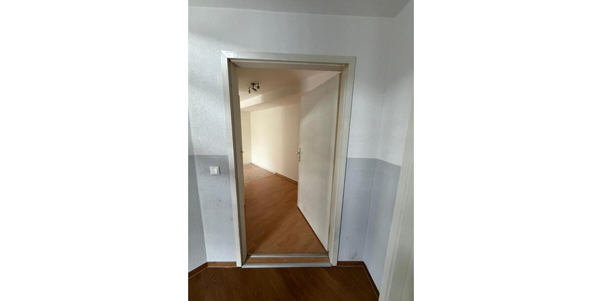 Etagenwohnung Düsseldorf Stadtbezirk 9 - 1 Zimmer, 38 m&sup2;, 550&euro; | Angebot:25232964