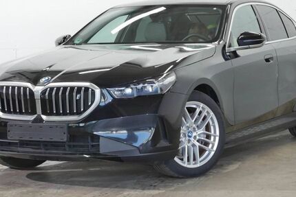BMW i5 18.133 km 56.940 &euro; Bochum 44809
