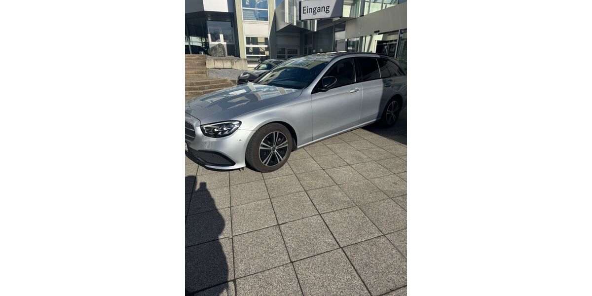 Mercedes-Benz E 220 115.000 km 31.750 &euro; Hilden 40724