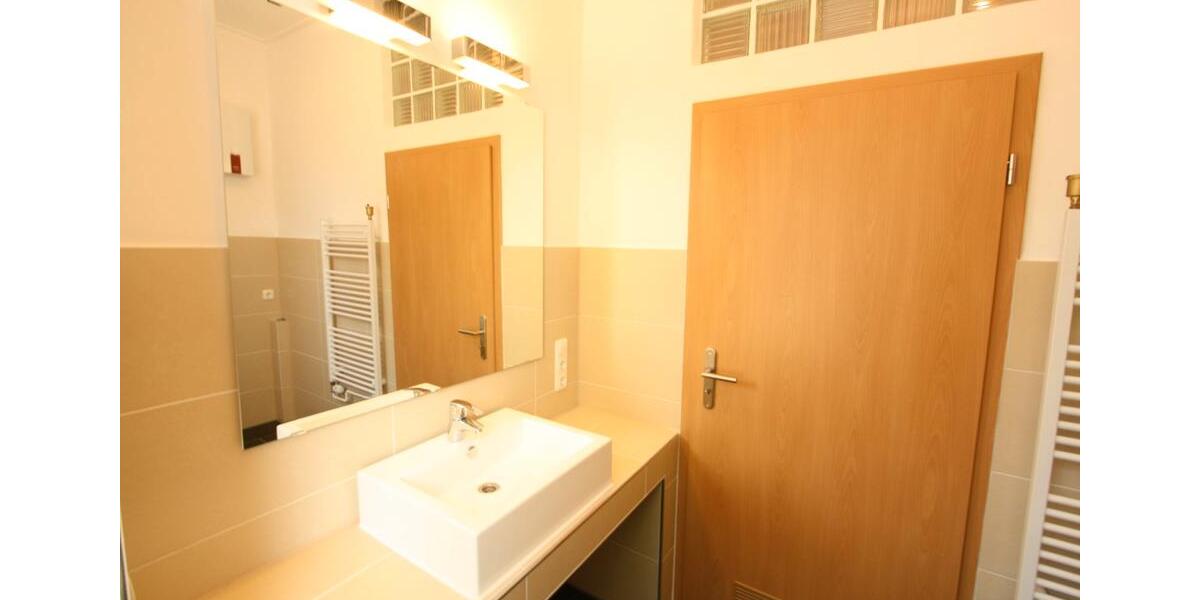 Erdgeschoßwohnung Herne Wanne-Bickern - 2.5 Zimmer, 65 m&sup2;, 600&euro; | Angebot:26627129