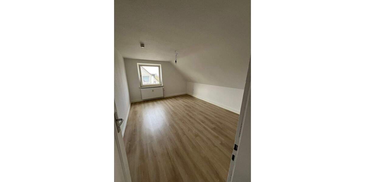 Etagenwohnung Remscheid Süd - 2 Zimmer, 47 m&sup2;, 399&euro; | Angebot:26109324