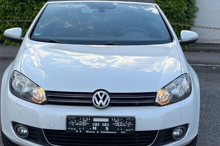 VW Golf 128.000 km 9.900 &euro; Düsseldorf - Bezirk 8 40231