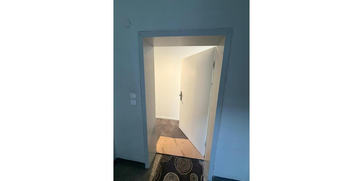 Etagenwohnung Solingen Aufderhöhe - 2 Zimmer, 56 m&sup2;, 640&euro; | Angebot:26411561
