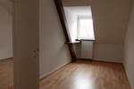 Dachgeschoßwohnung Wuppertal Brill - 4 Zimmer, 125 m&sup2;, 940&euro; | Angebot:25126965