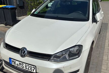 VW Golf 123.000 km 10.500 &euro; Düsseldorf 40229