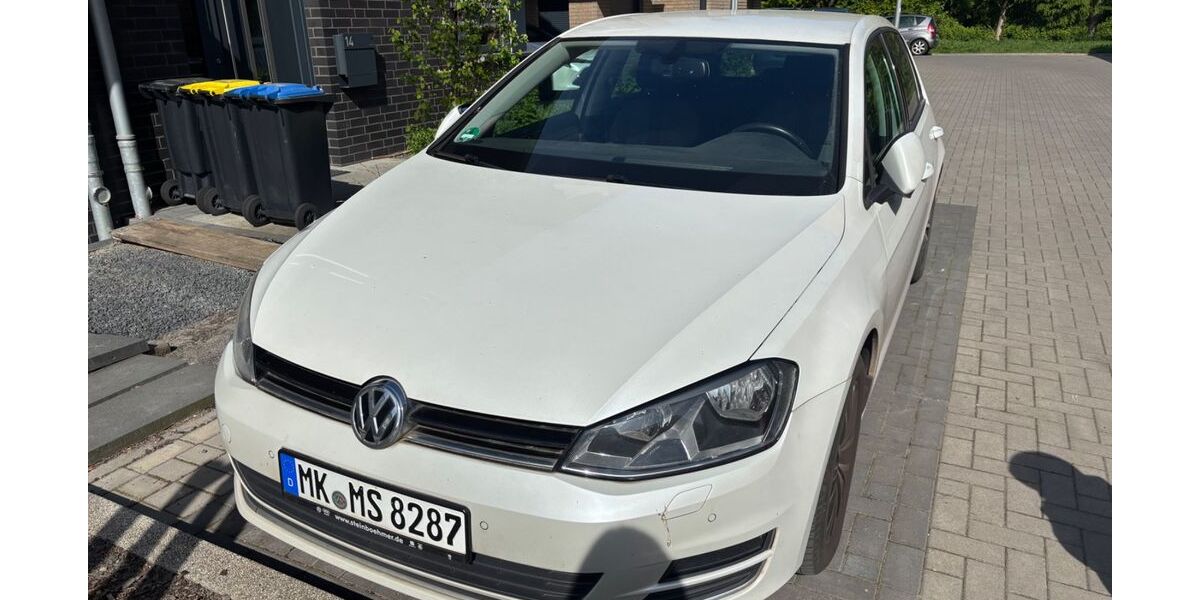 VW Golf 123.000 km 10.500 &euro; Düsseldorf 40229