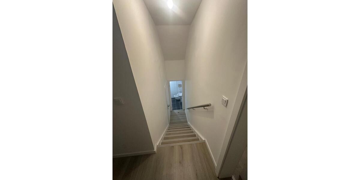 Dachgeschoßwohnung Hagen Hagen-Mitte - 3 Zimmer, 75 m&sup2;, 540&euro; | Angebot:24896185