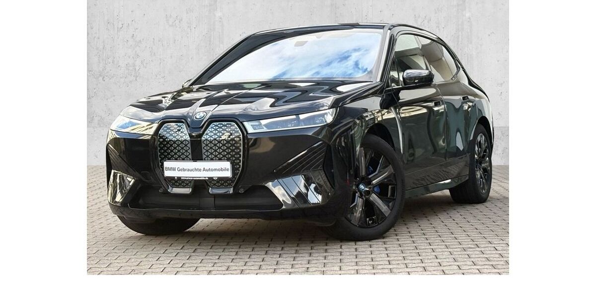 BMW iX 34.974 km 47.690 &euro; Wuppertal 42117