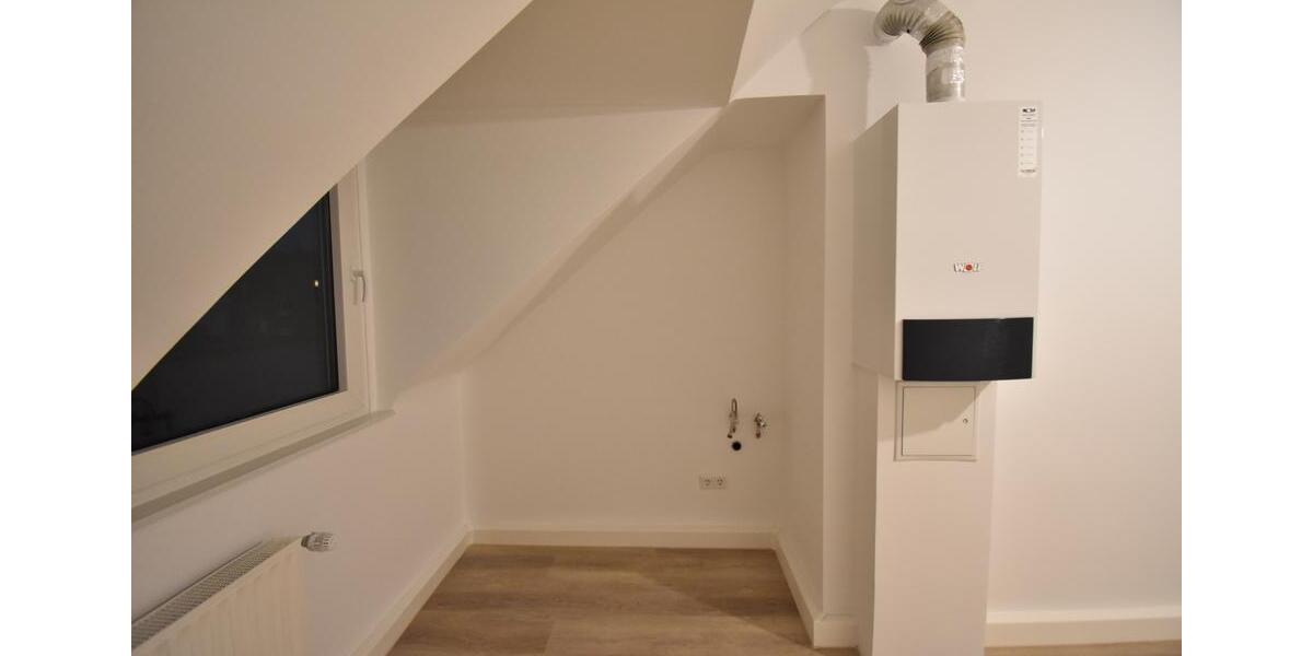Etagenwohnung Düsseldorf Oberbilk - 1 Zimmer, 38 m&sup2;, 645&euro; | Angebot:24378774