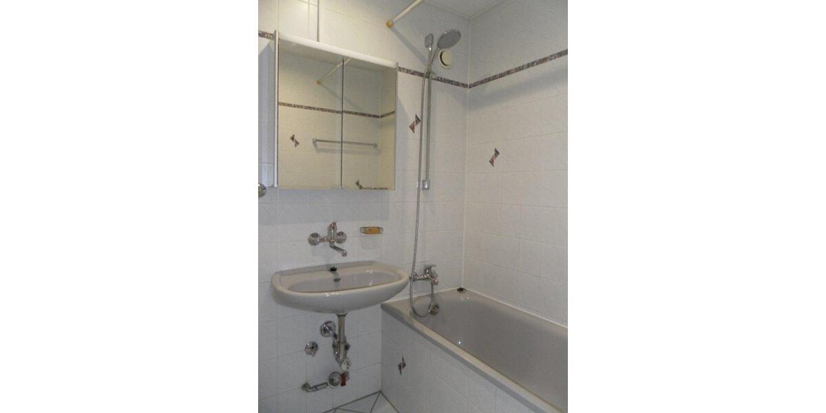 Etagenwohnung Erkrath - 4 Zimmer, 87 m&sup2;, 1.030&euro; | Angebot:26534335