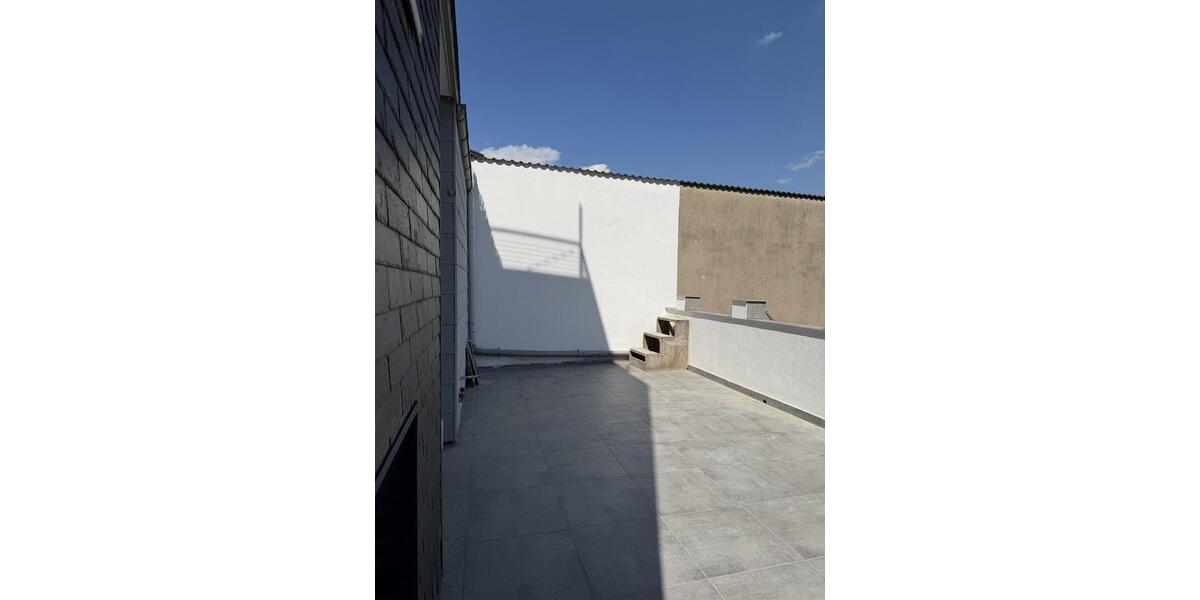 Terrassenwohnung Langenfeld (Rheinland) - 2 Zimmer, 85 m&sup2;, 1.250&euro; | Angebot:26588048