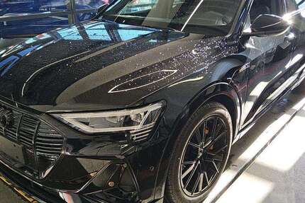 Audi e-tron 36.483 km 32.700 &euro; Hagen 58091