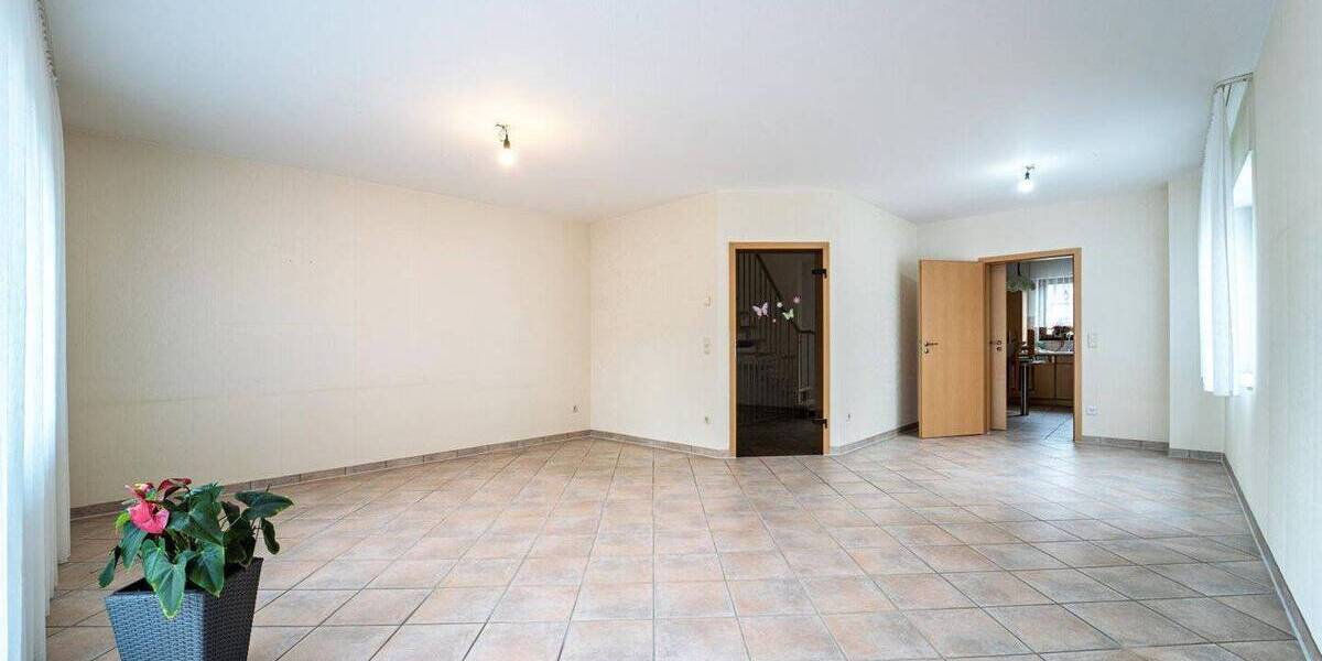 Doppelhaushälfte Ratingen Lintorf - 4 Zimmer, 119 m&sup2;, 1.800&euro; | Angebot:26763651