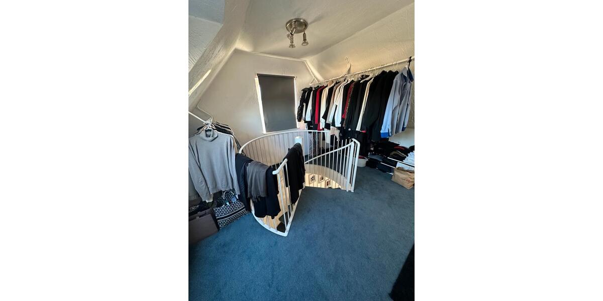 Etagenwohnung Monheim am Rhein - 2 Zimmer, 75 m&sup2;, 860&euro; | Angebot:26042759