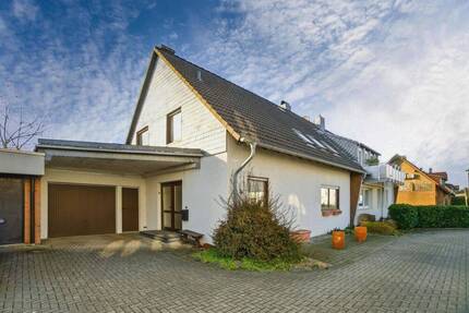 Haus Düsseldorf Unterrath - 5 Zimmer, 164 m&sup2;, 769.000&euro; | Angebot:26108260