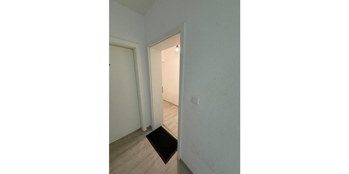 Etagenwohnung Velbert Langenberg - 4 Zimmer, 95 m&sup2;, 700&euro; | Angebot:25893203