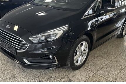 Ford S-Max 48.600 km 28.490 &euro; Wuppertal 42329