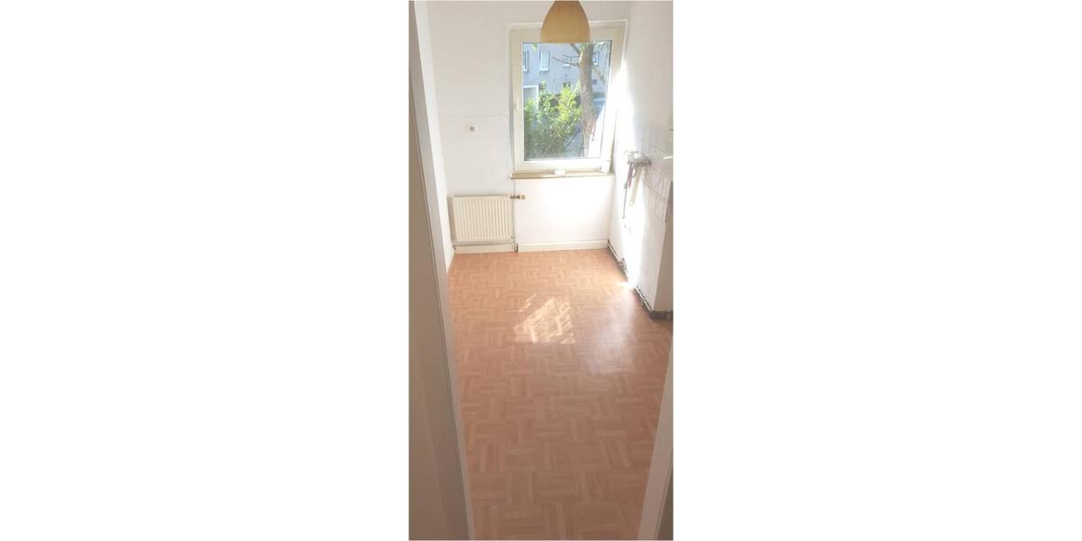 Etagenwohnung Remscheid Remscheid-Süd - 1 Zimmer, 32 m&sup2;, 340&euro; | Angebot:25916591