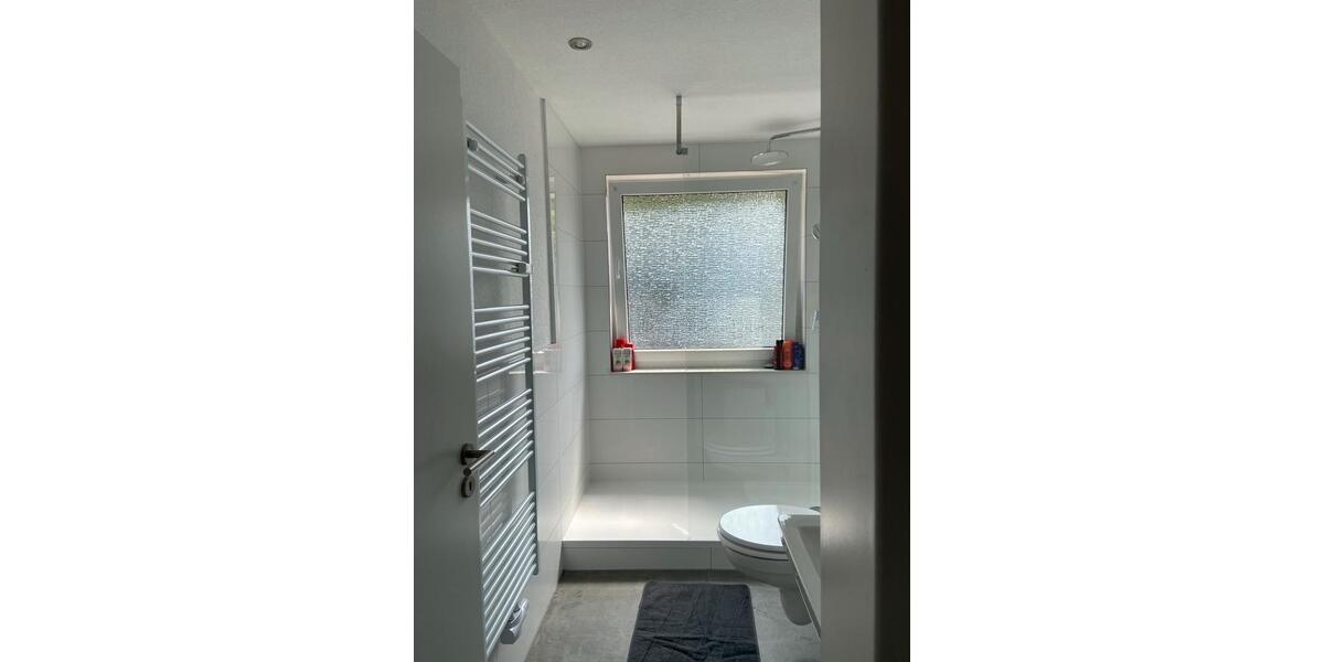 Etagenwohnung Erkrath - 2 Zimmer, 73 m&sup2;, 850&euro; | Angebot:26560406