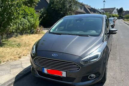 Ford S-Max 206.000 km 8.500 &euro; Düsseldorf 40229