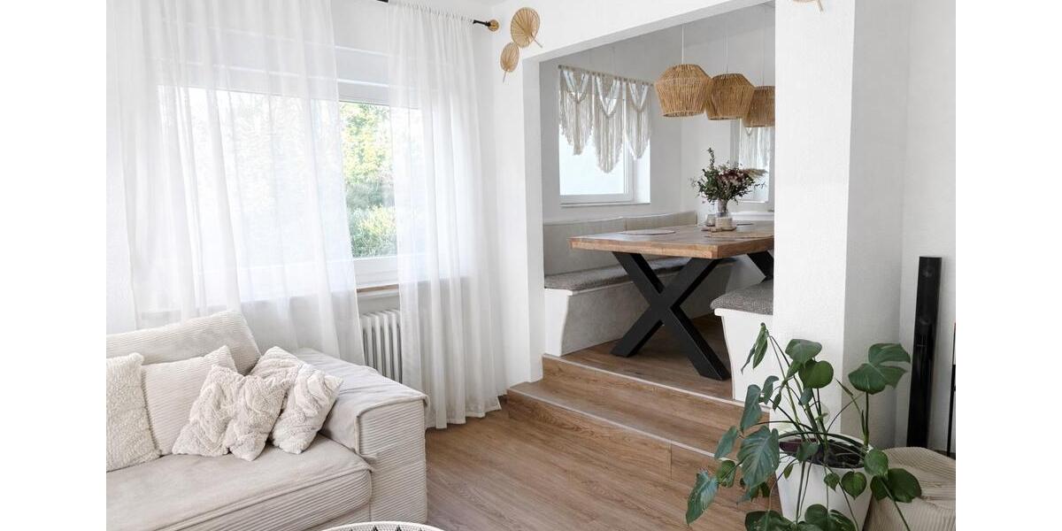 Maisonettenwohnung Solingen Burg - 3 Zimmer, 100 m&sup2;, 1.510&euro; | Angebot:26001667