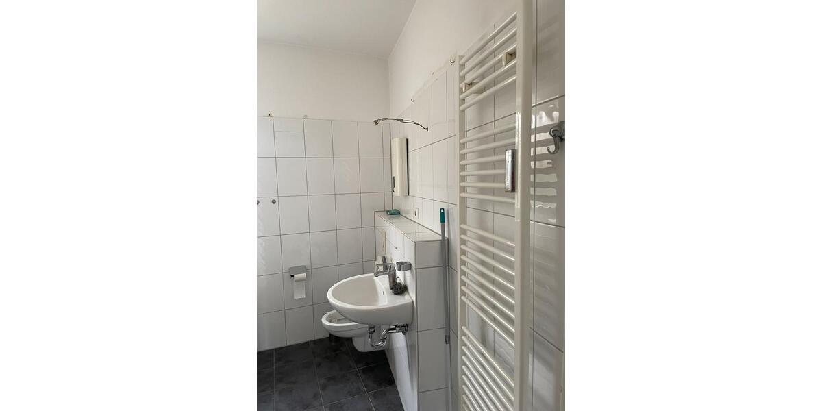 Etagenwohnung Gelsenkirchen Gelsenkirchen-Mitte - 3 Zimmer, 85 m&sup2;, 600&euro; | Angebot:26034970