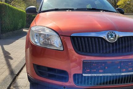 Skoda Fabia 143.200 km 3.495 &euro; Hagen 58091