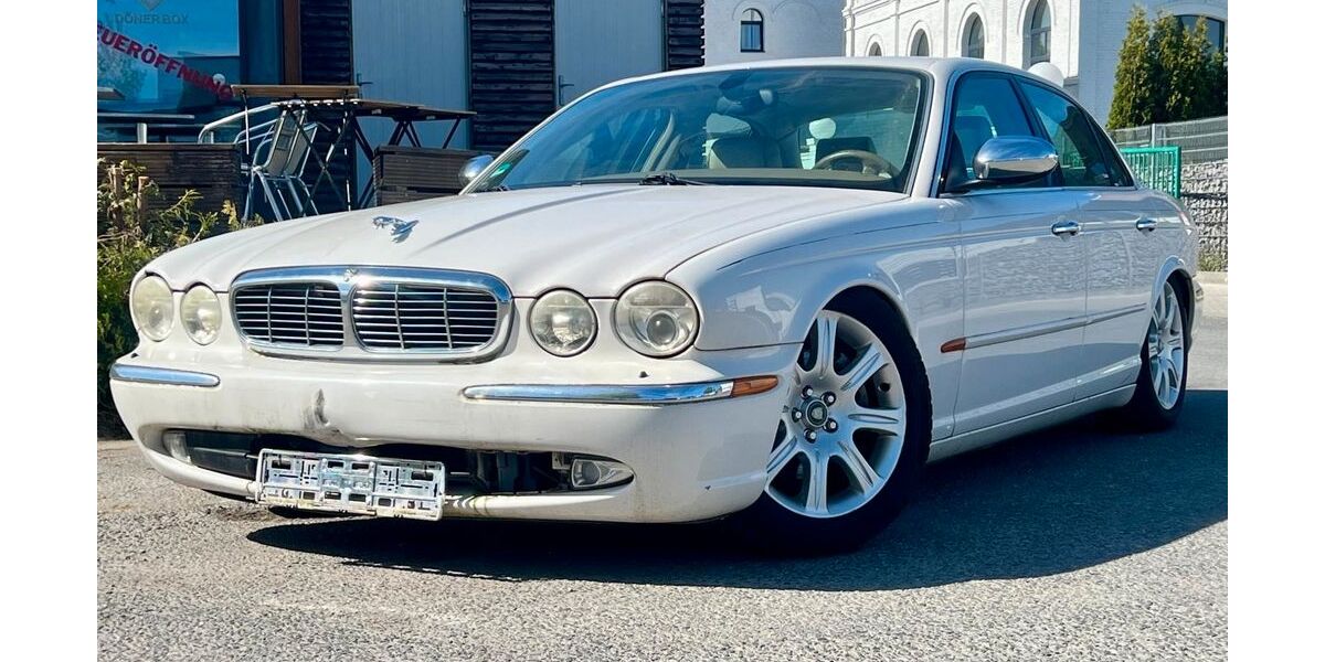 Jaguar XJ 290.734 km 4.000 &euro; Gelsenkirchen 45884