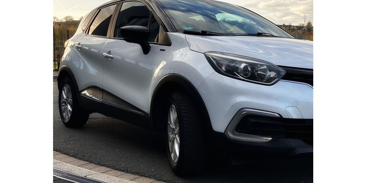 Renault Captur 45.700 km 9.890 &euro; Essen 45139