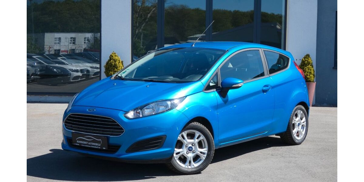 Ford Fiesta 24.003 km 5.990 &euro; Bochum 44807
