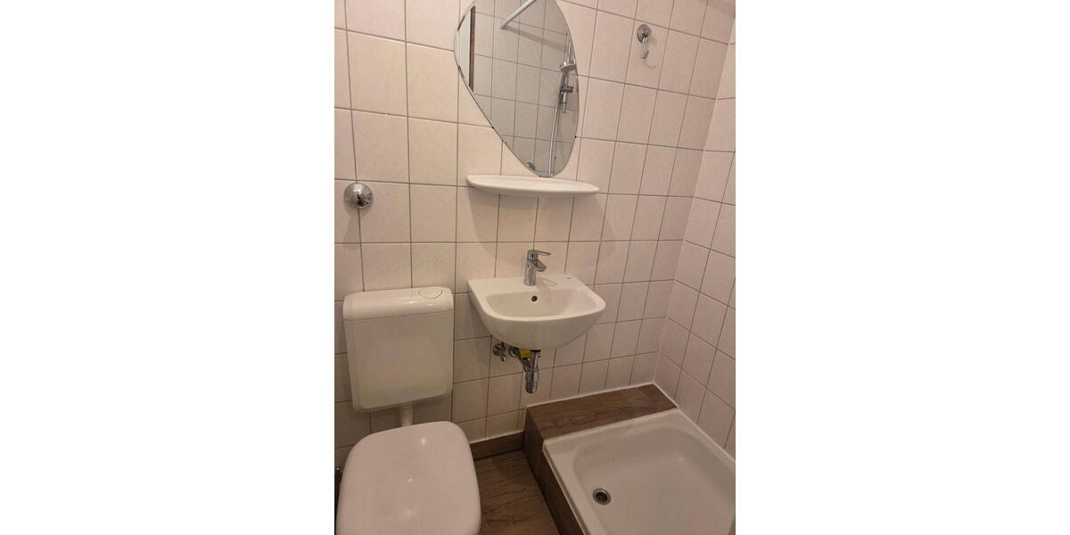 Etagenwohnung Hilden Forstbach - 2 Zimmer, 38 m&sup2;, 158.000&euro; | Angebot:26048383