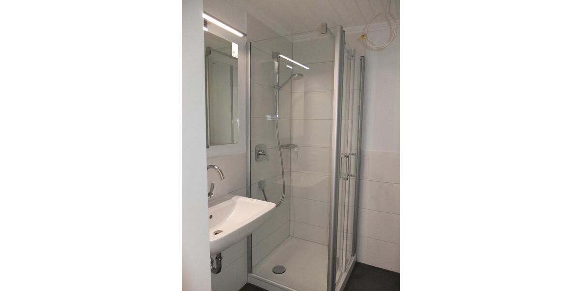 Etagenwohnung Solingen Höhscheid - 2 Zimmer, 57 m&sup2;, 680&euro; | Angebot:26620773