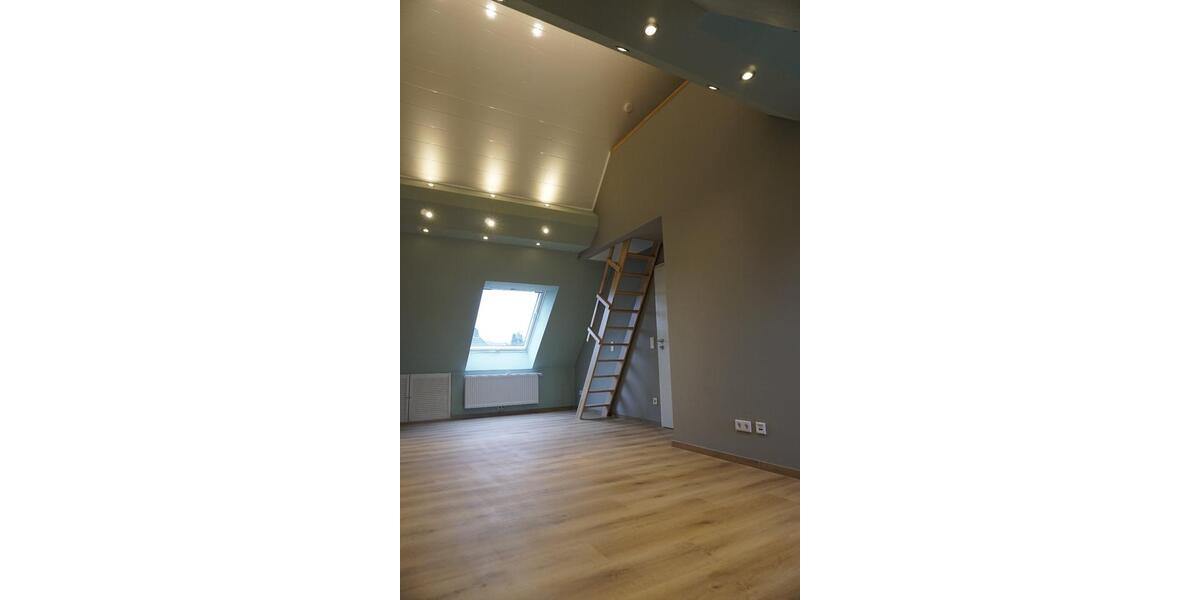 Reihenhaus Hattingen Blankenstein - 4 Zimmer, 110 m&sup2;, 1.400&euro; | Angebot:26409449