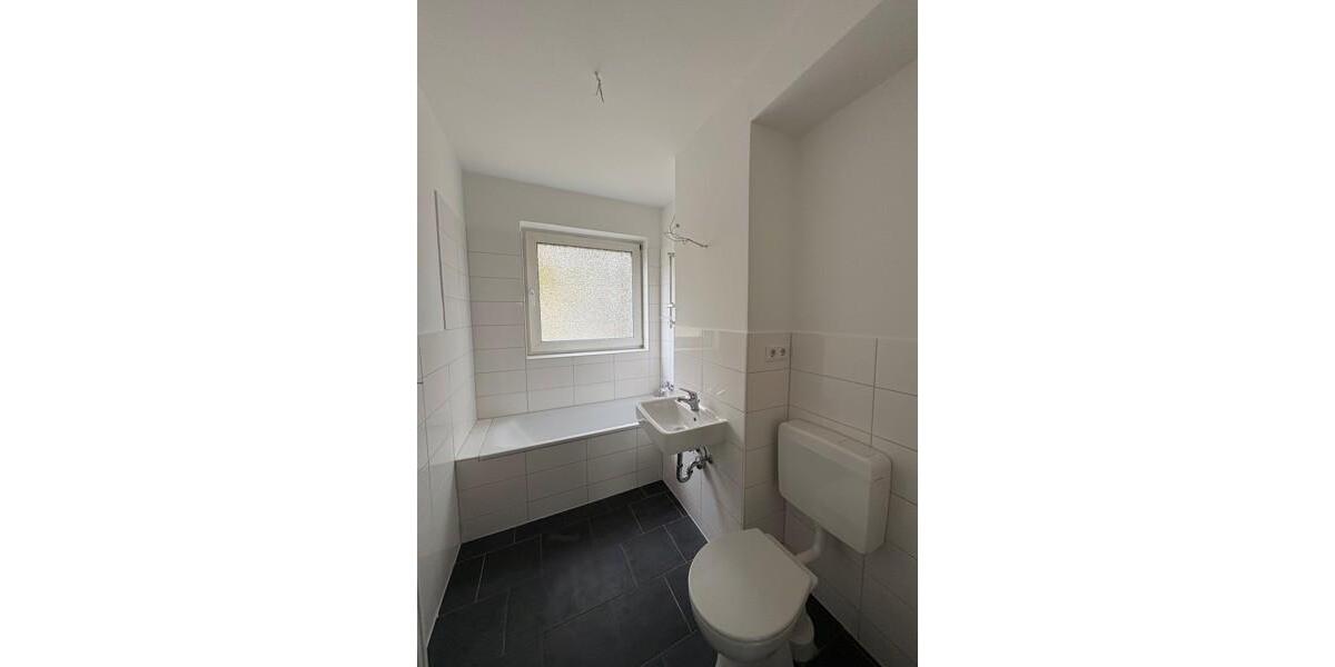 Etagenwohnung Essen Stadtbezirk VI - 2 Zimmer, 53 m&sup2;, 499&euro; | Angebot:25153975