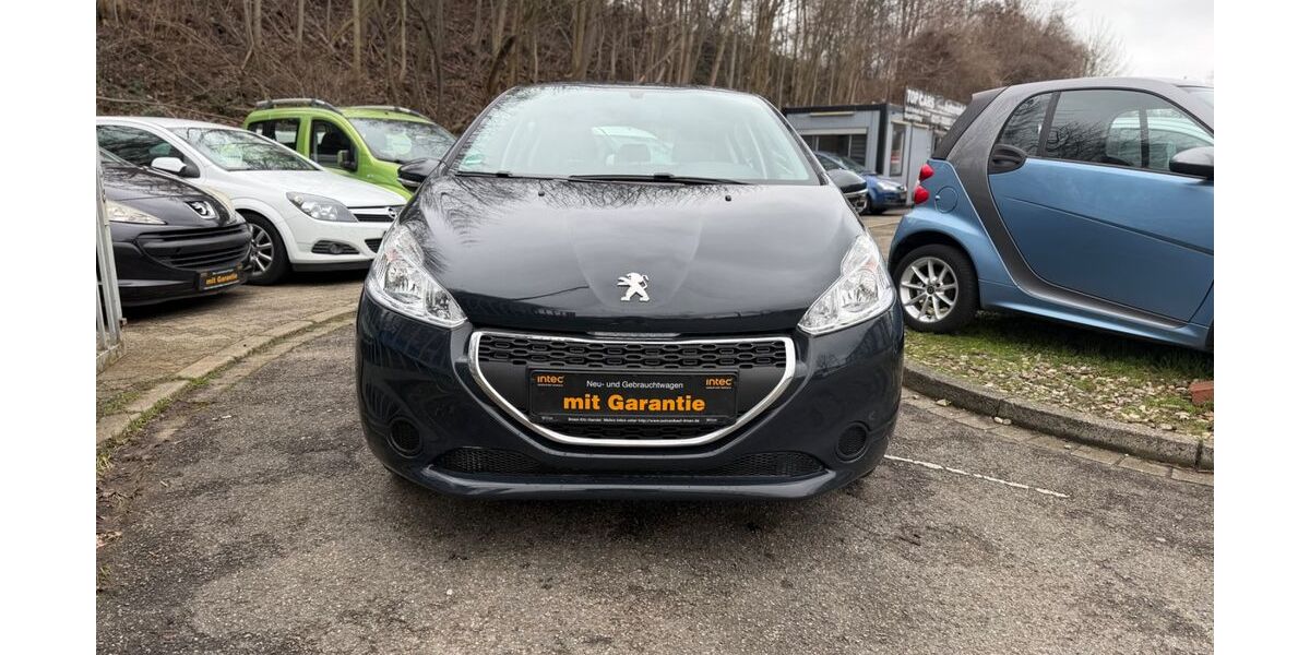 Peugeot 208 86.209 km 5.499 &euro; Essen 45145