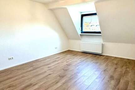 Wohnung Düsseldorf Pempelfort - 3 Zimmer, 83 m&sup2;, 1.850&euro; | Angebot:26658248
