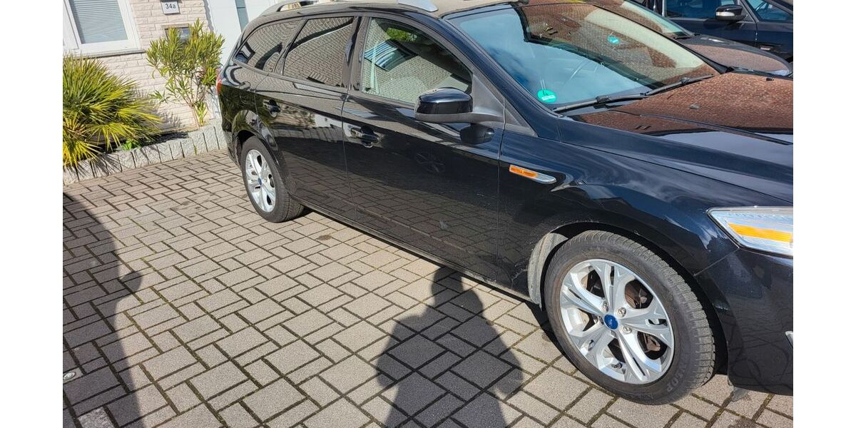 Ford Mondeo 179.000 km 4.500 &euro; Wuppertal 42289